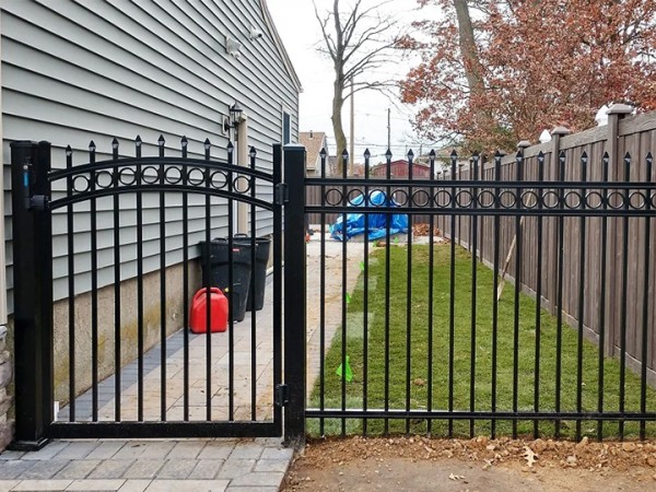 Steel Spear Top Gate