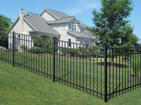 Aluminum Flat 3-Rails Fence
